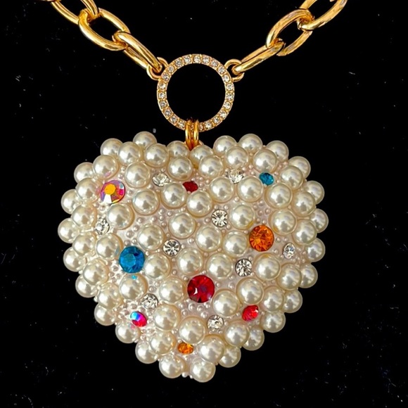 New Betsey Johnson POP HEART PEARL NECKLACE MULTI - Picture 6 of 12